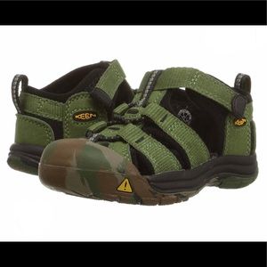 Kids Keen Newport H2 Sandal size 6